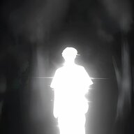 Dark_Esquierwzzz